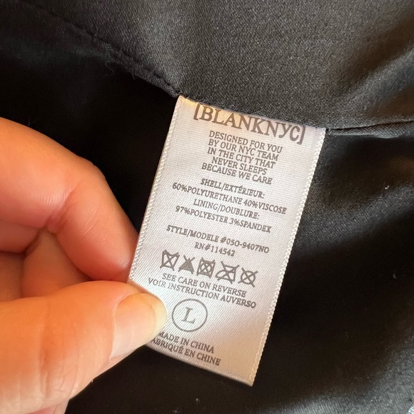 BlankNYC FAUX LEATHER Jacket with silver hardware size L - Picture 9 of 9